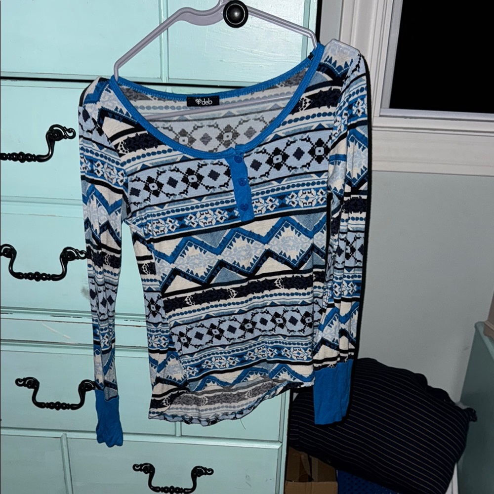 Xhilaration Blue Patterned Women's Top